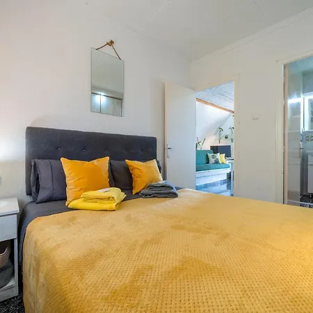 Las Colmenas 2 Appartement *